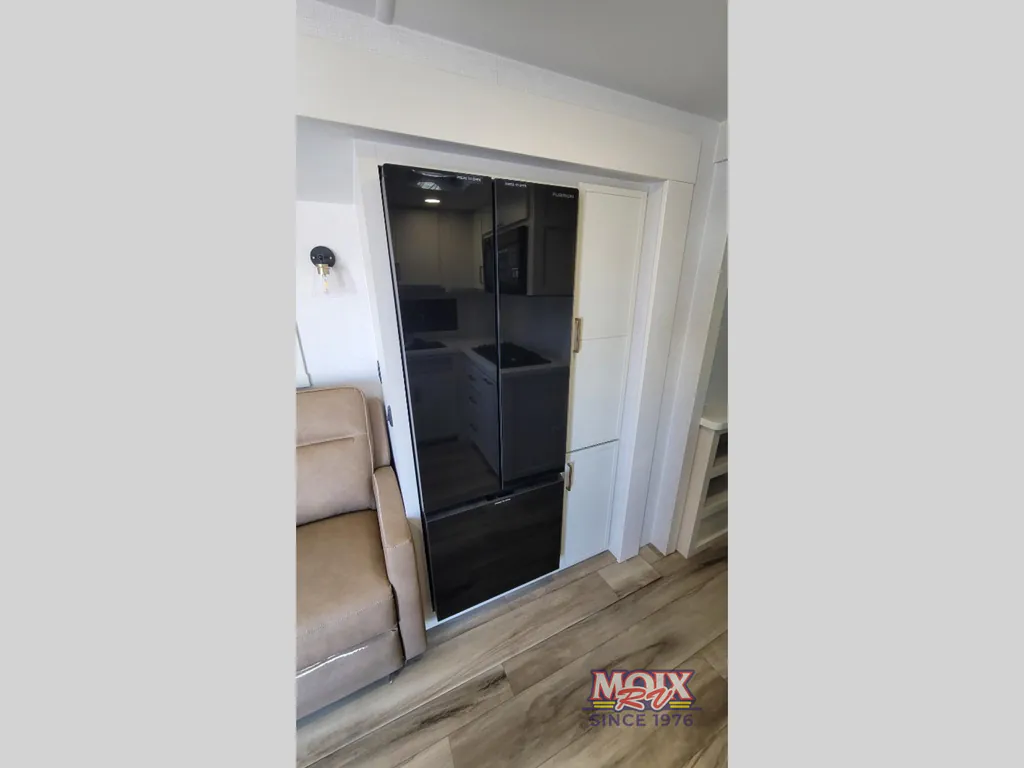 2027 Brinkley Model I 290, Photos photo 20