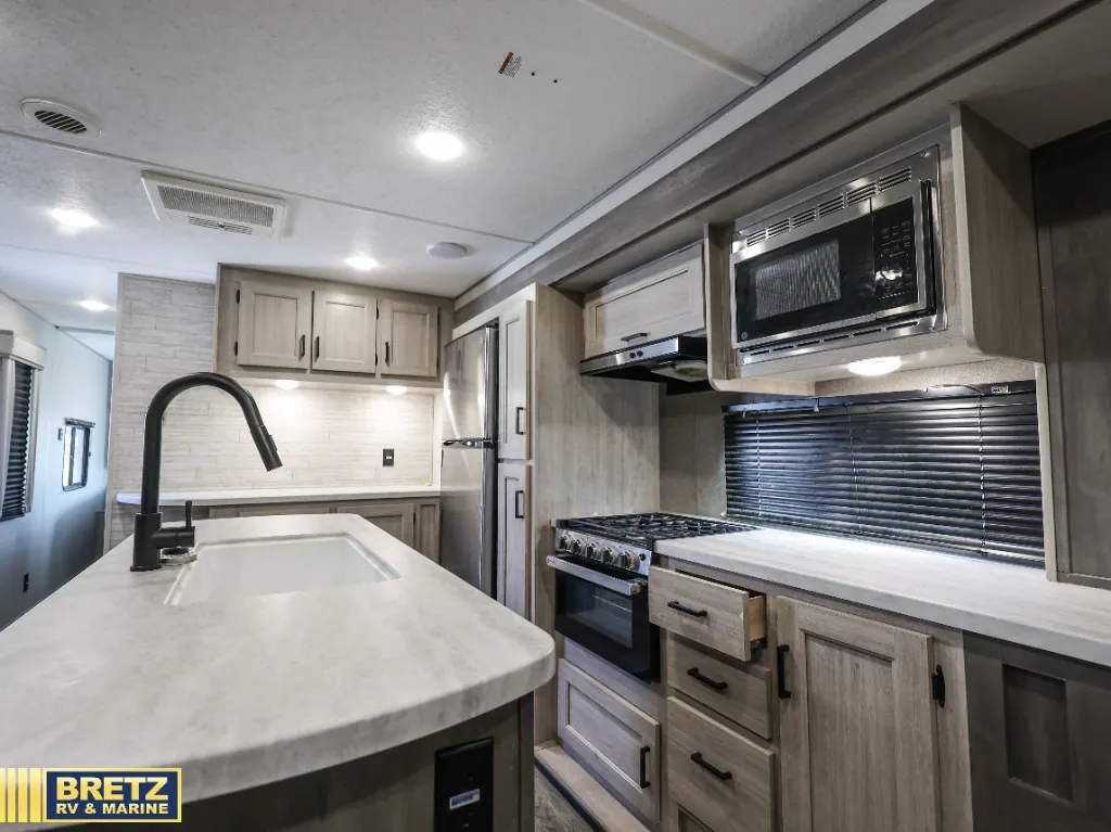 2024 Coachmen Catalina Legacy Edition 283FEDS, Photos photo 16