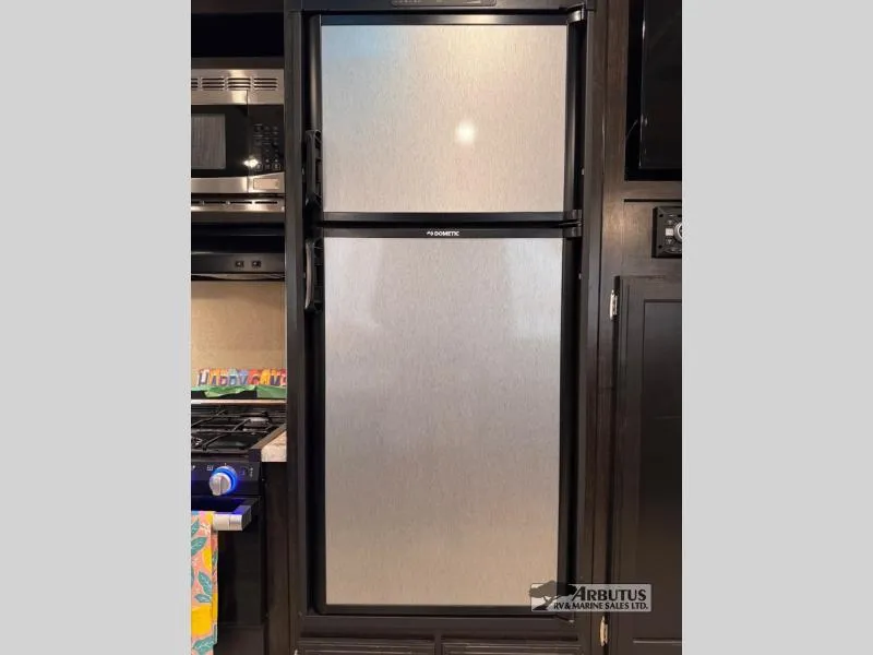 2018 Grand Design Imagine 3170BH - Photo 2