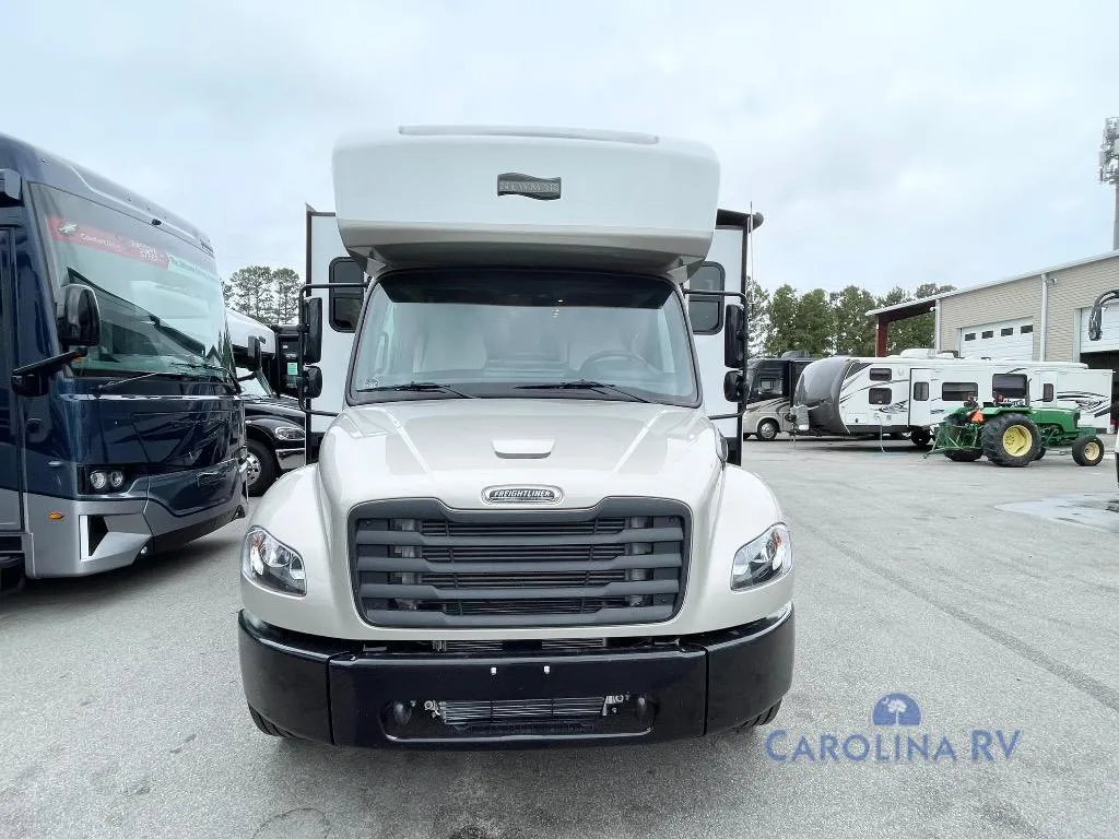 2026 Newmar Grand Star 3940 - Photo 3