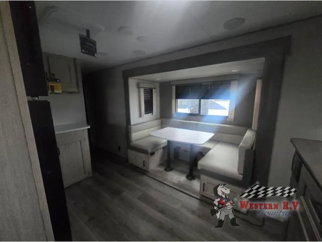 2026 Coachmen Catalina Trail Blazer 29THS - Photo 4