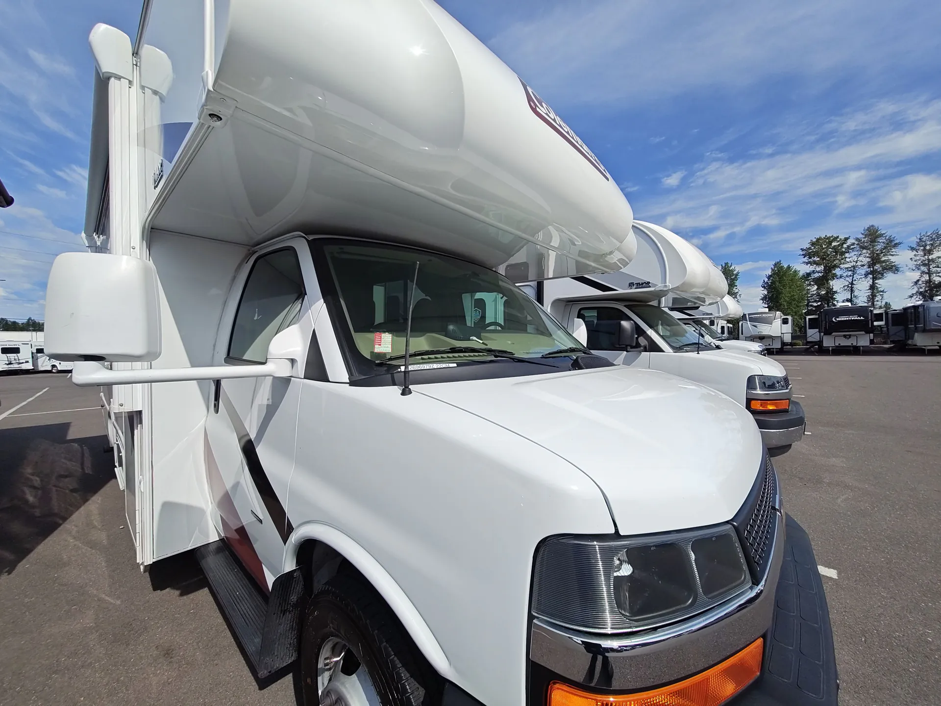 2024 Thor Motor Coach Coleman 22CM - Photo 2