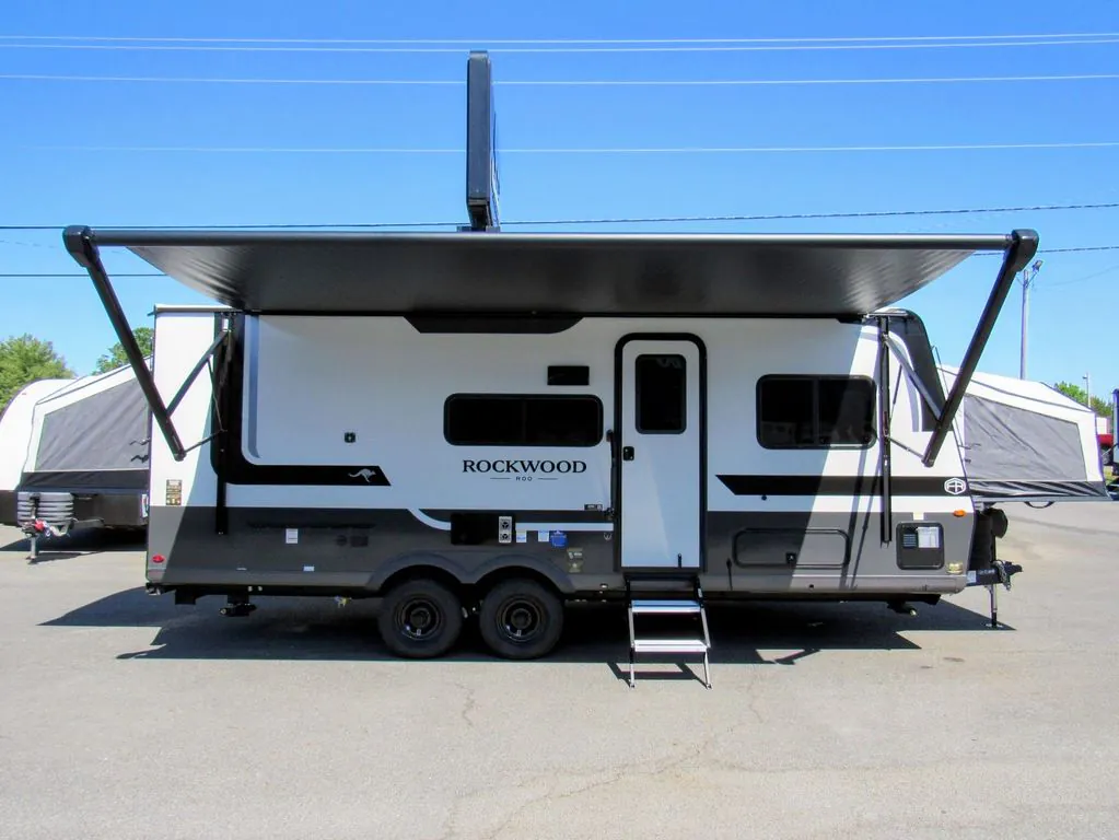 2027 Forest River Rockwood Roo 233S - Photo 4