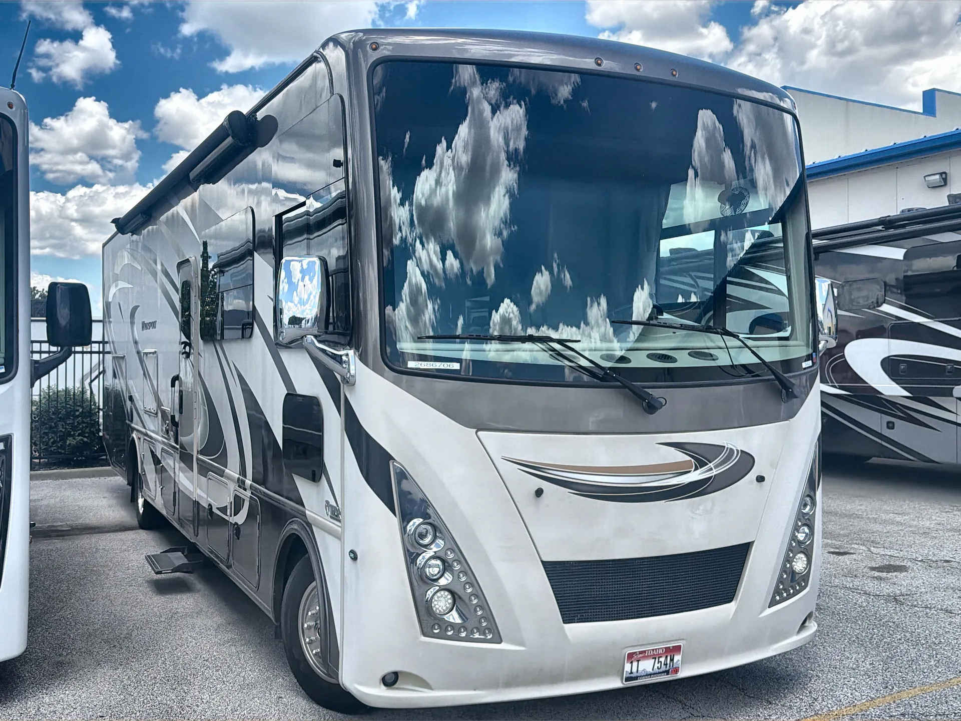 2017 Thor Motor Coach Windsport 34J - Photo 2