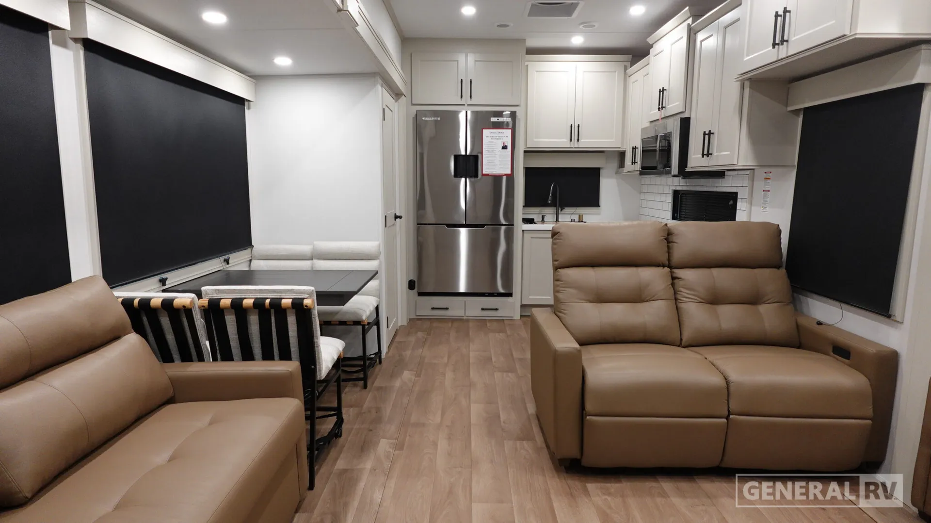 2026 Grand Design Solitude 417KB - Photo 3
