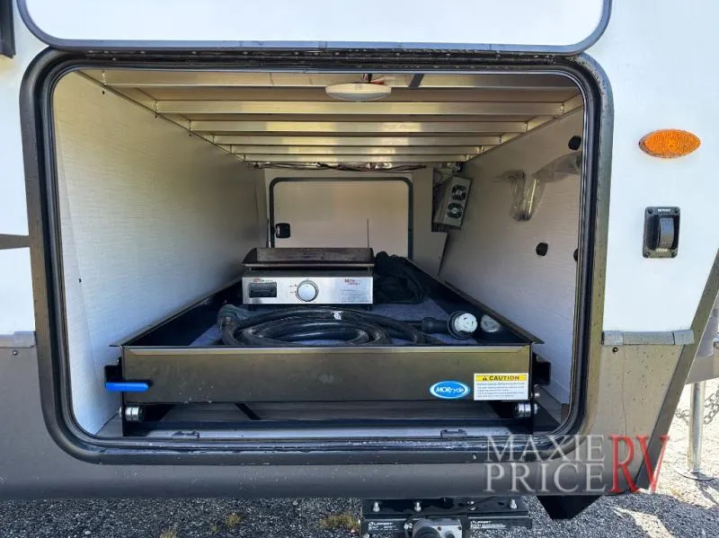 2025 Forest River Flagstaff Super Lite 27BHWS - Photo 4