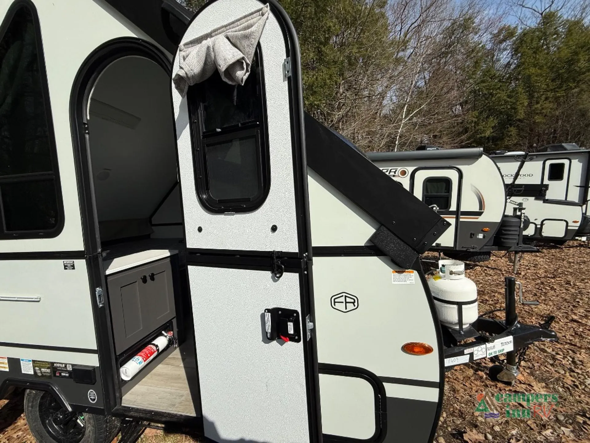 2026 Forest River Rockwood Hard Side A101LE — Photo 7
