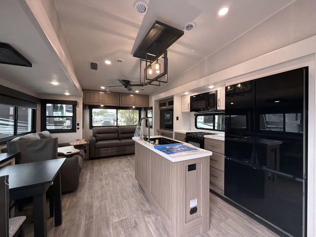 2026 Jayco Eagle 321RSTS, Photos photo 21