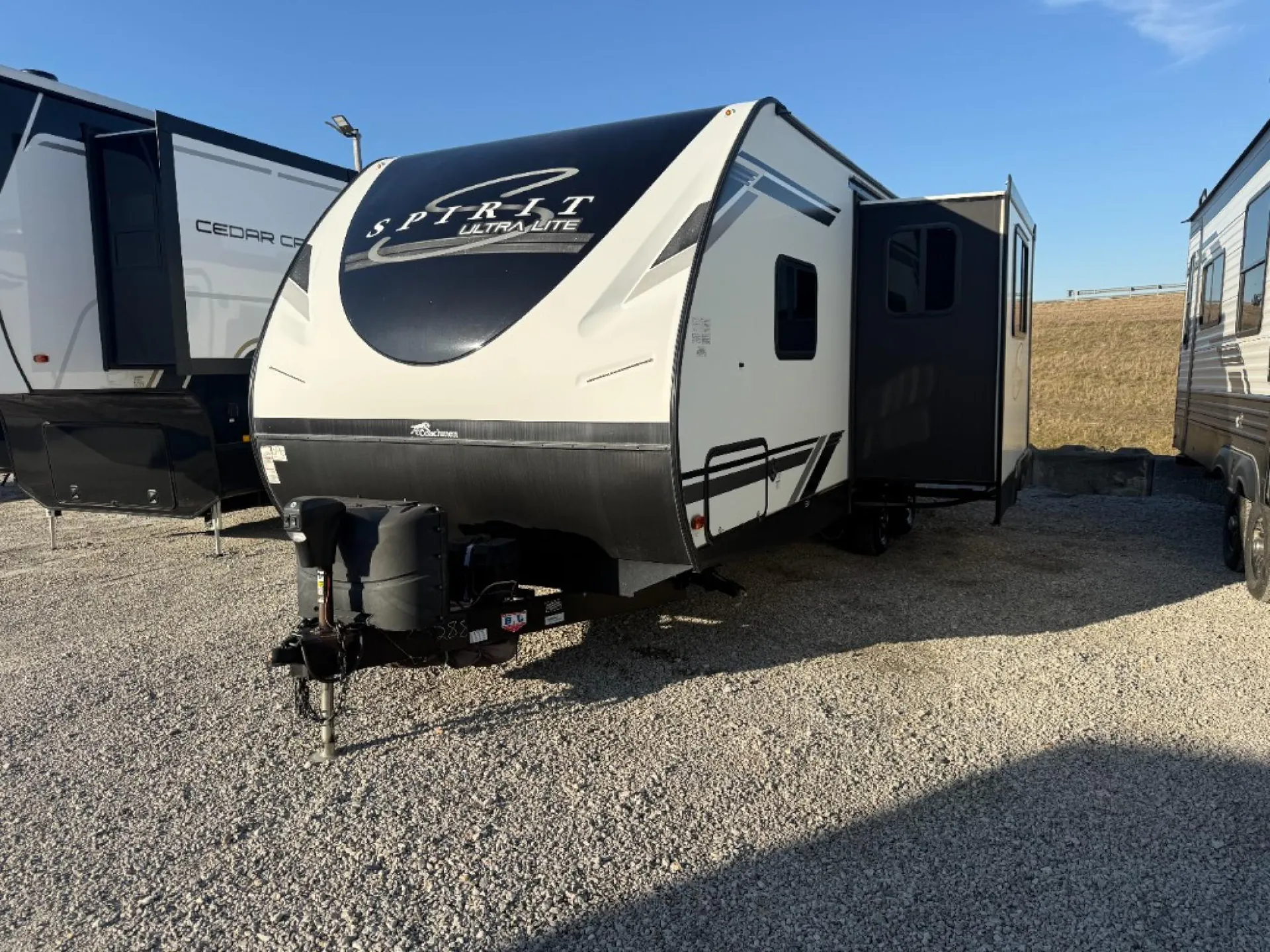 2021 Coachmen Northern Spirit Ultra Lite 2454BH - Photo 3