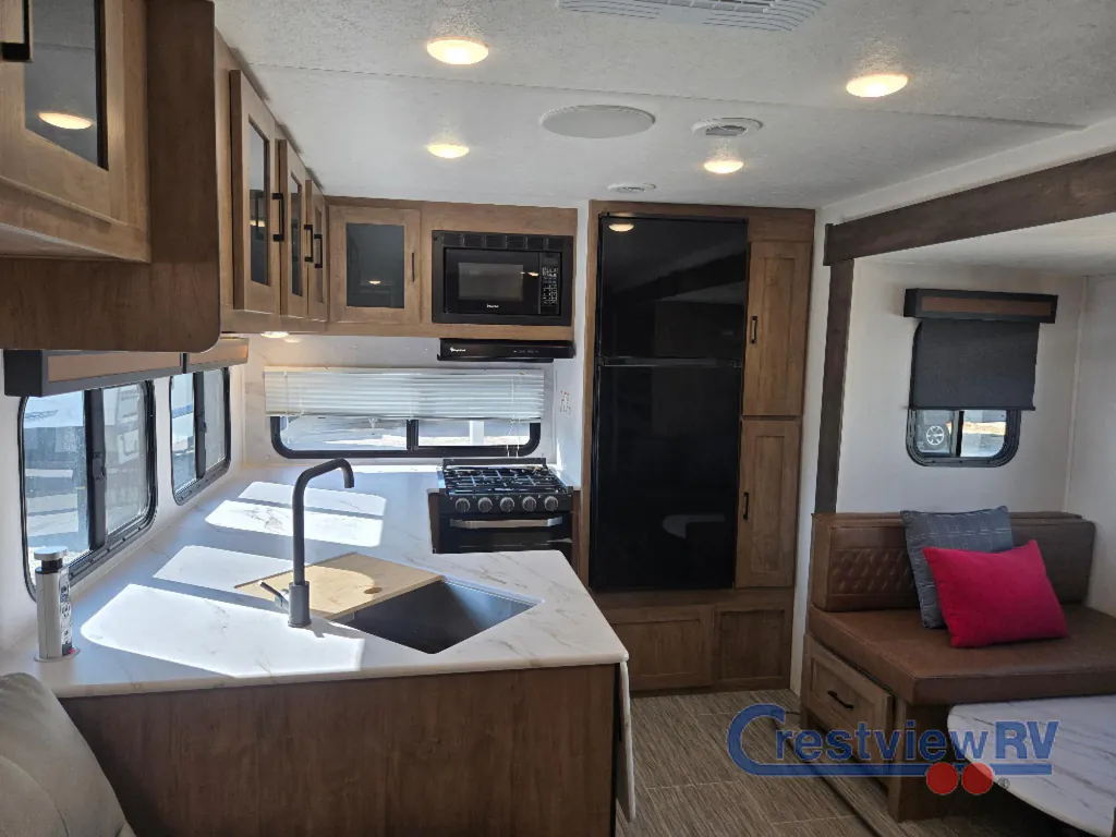2024 Coachmen Freedom Express Ultra Lite 274RKS, Photos photo 22