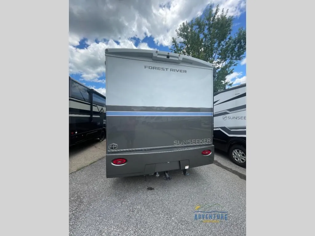 2027 Forest River RV Sunseeker 3150SF - Photo 4