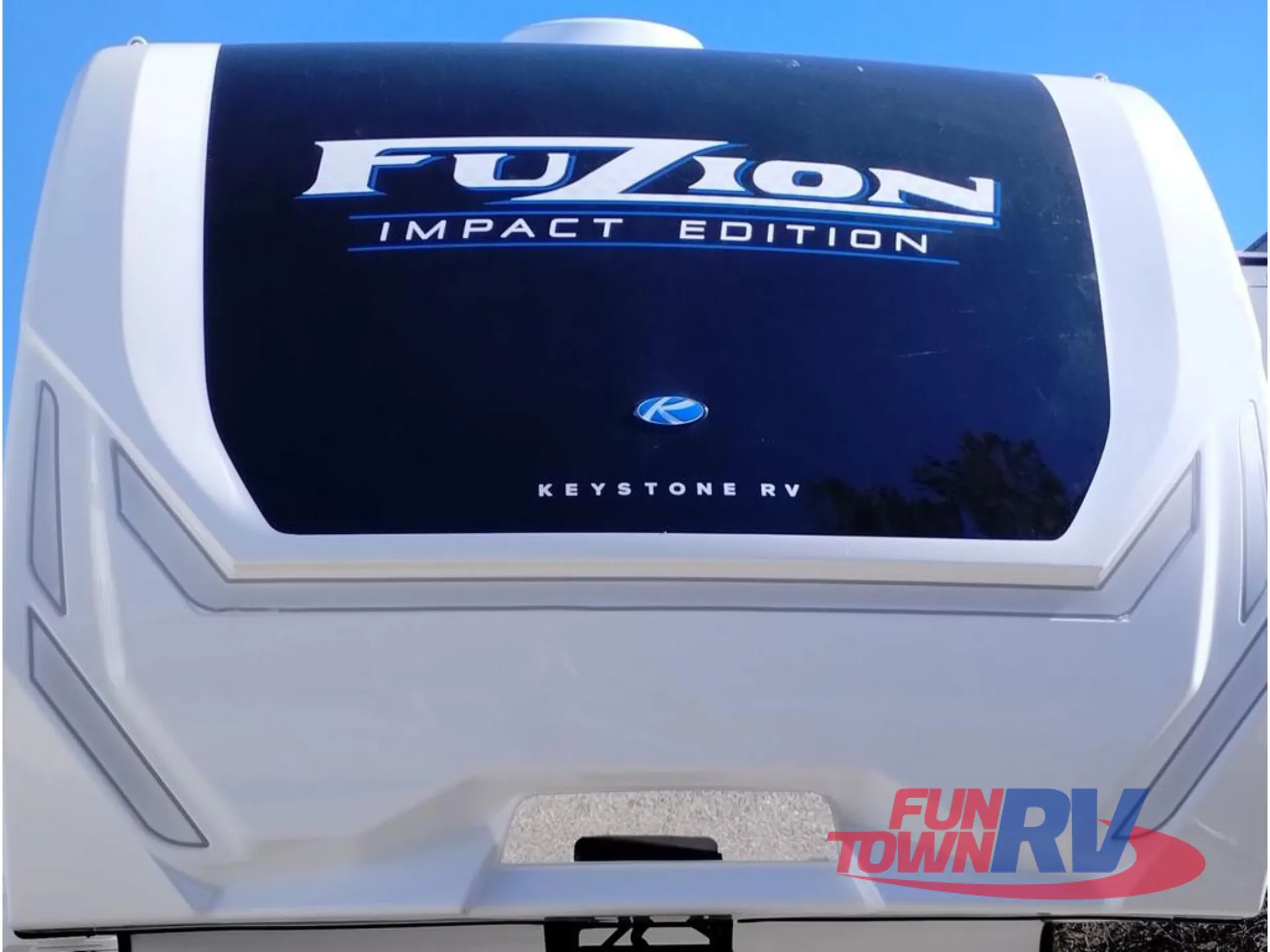 2025 Keystone Fuzion Impact Edition 415 - Photo 3
