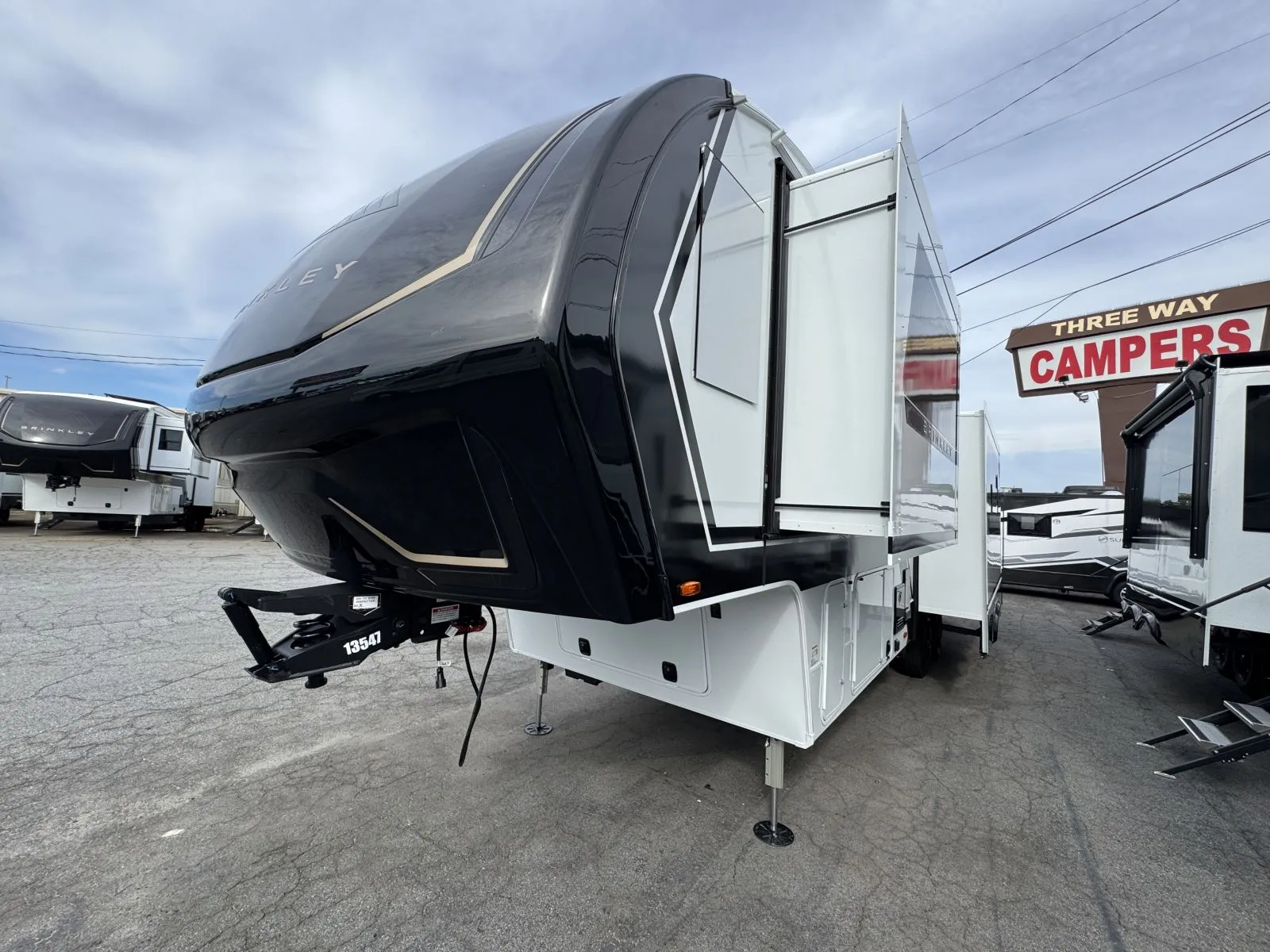2027 Brinkley Model Z 3110 - Photo 4