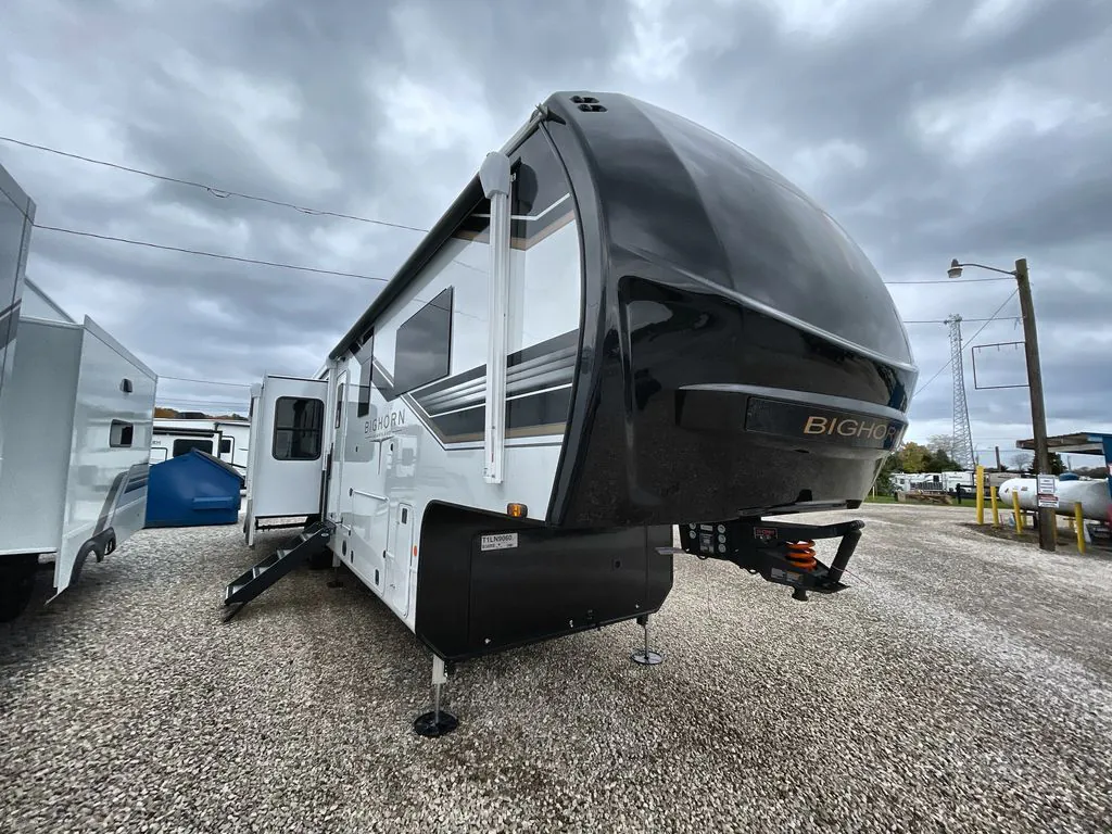 2025 Heartland Bighorn 38RE - Photo 2