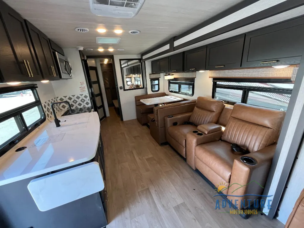 2027 Nexus Maximus 34MX, Photos photo 11