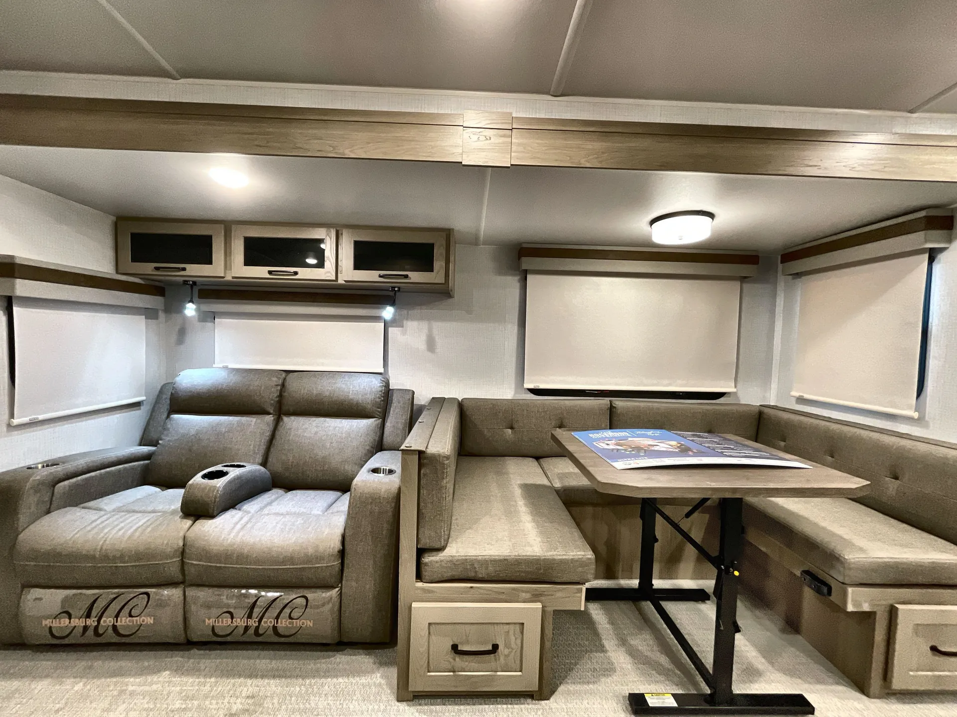 2024 Forest River Rockwood Ultra Lite 2706WS — living area main