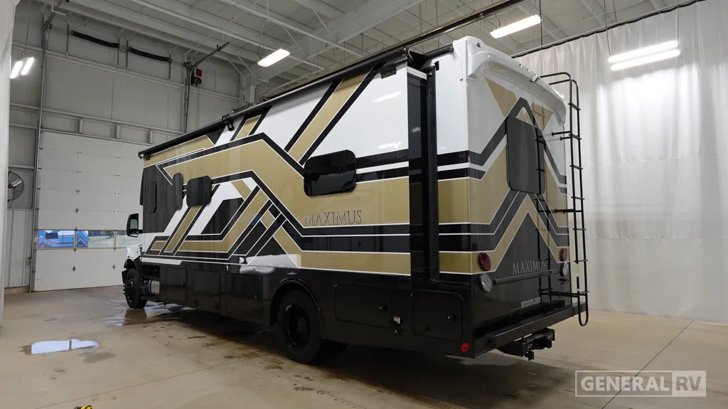 2027 NeXus RV Maximus 32MX, Photos photo 3