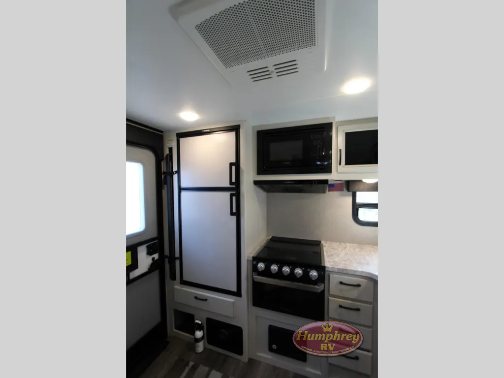 2021 Jayco Jay Feather 16RK, Photos photo 12