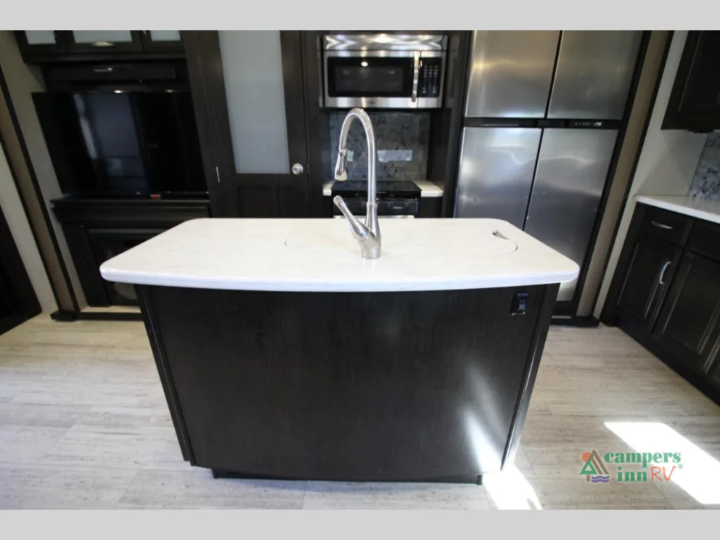 2016 Grand Design Momentum 380TH, Photos photo 60