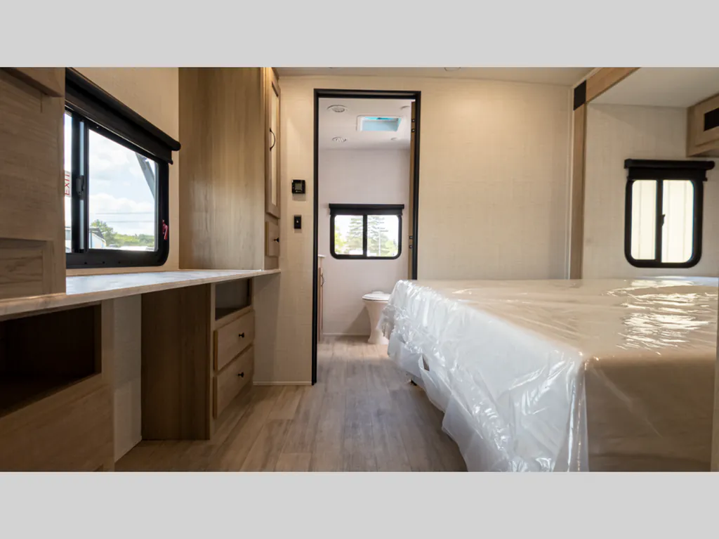 2026 Forest River Solaire 3300FLBS, Photos photo 33