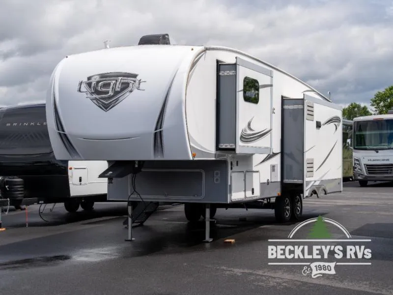 2019 Highland Ridge Light 291RLS - Photo 4