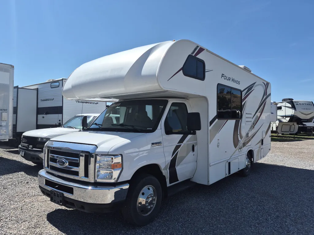 2020 Thor Motor Coach Four Winds 23U - Photo 4