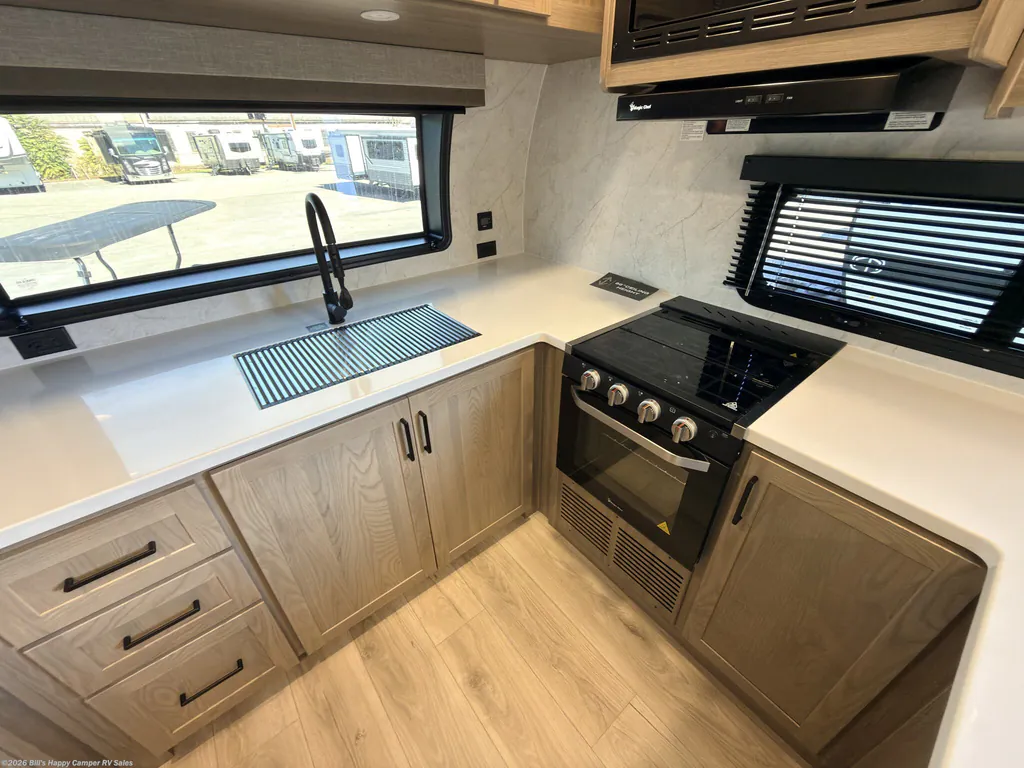 2027 Forest River Rockwood Ultra Lite 2623MBR, Photos photo 22