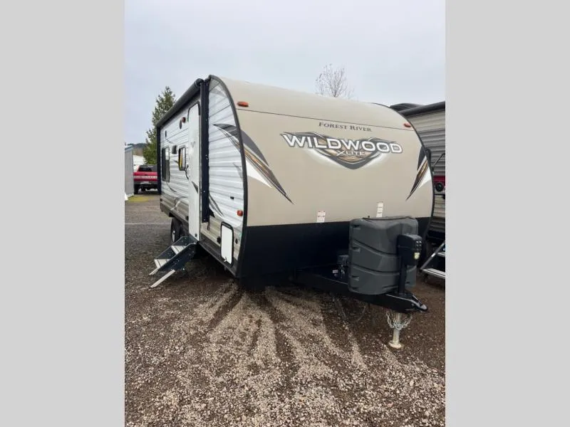 2018 Forest River Wildwood X-Lite 191RDXL - Main photo