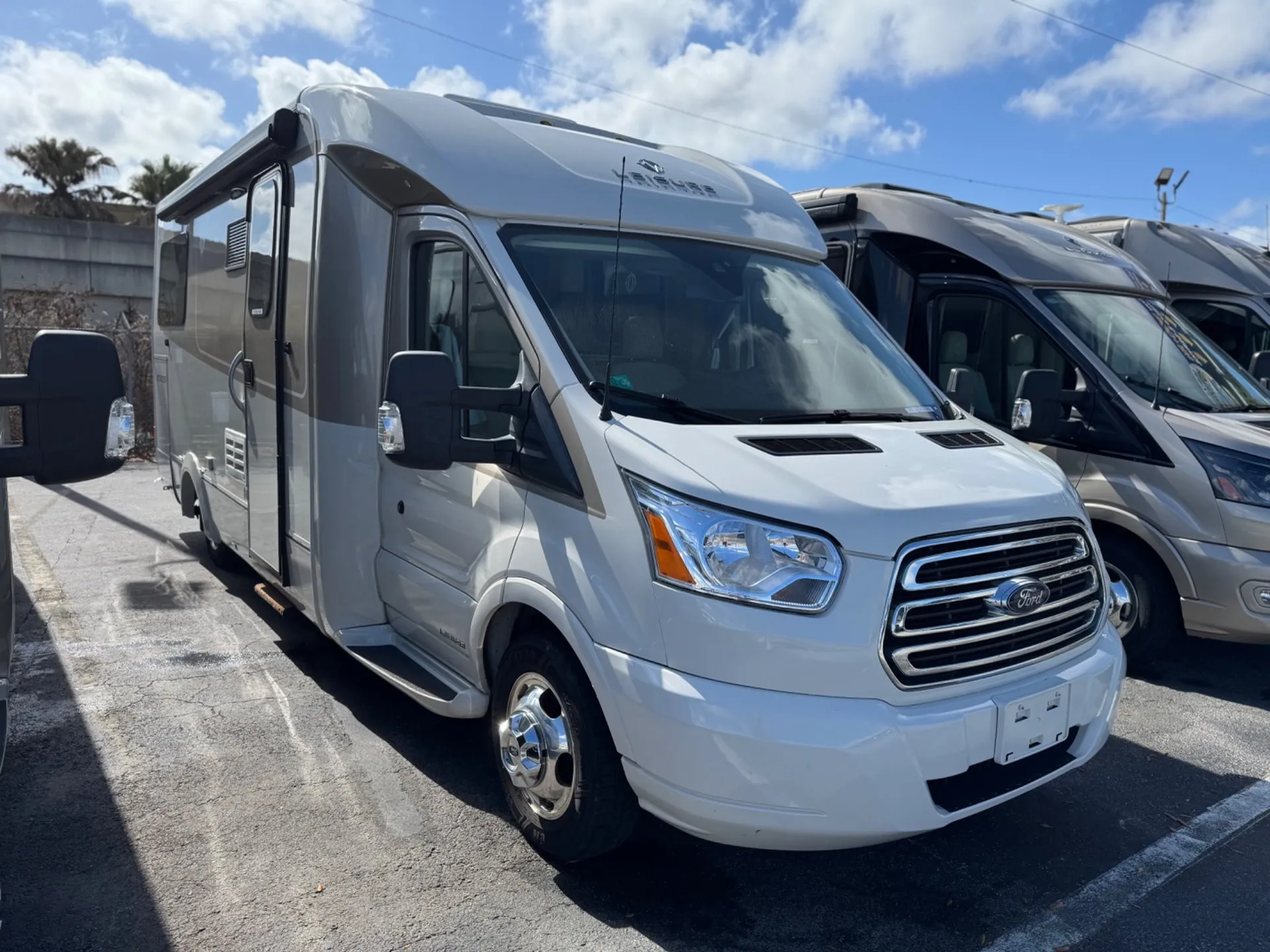 2019 Leisure Travel Vans Wonder 24RTB - Main photo
