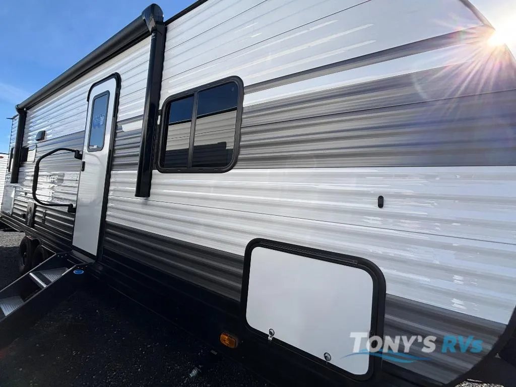 2026 Gulf Stream RV Ameri-Lite Ultra Lite 236RL - Photo 2