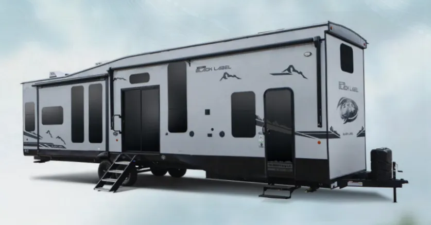 Forest River Cherokee Timberwolf 39DL exterior