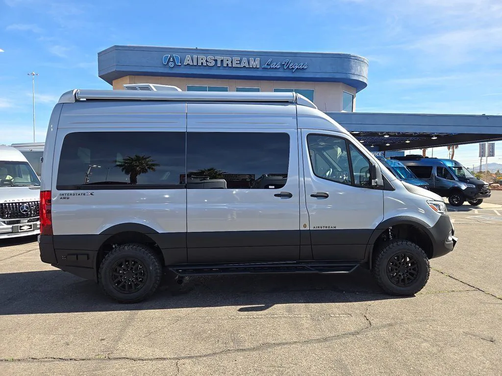 2026 Airstream Interstate 19GTX - Photo 2