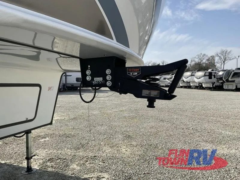 2025 Keystone Arcadia 3260RL - Photo 4