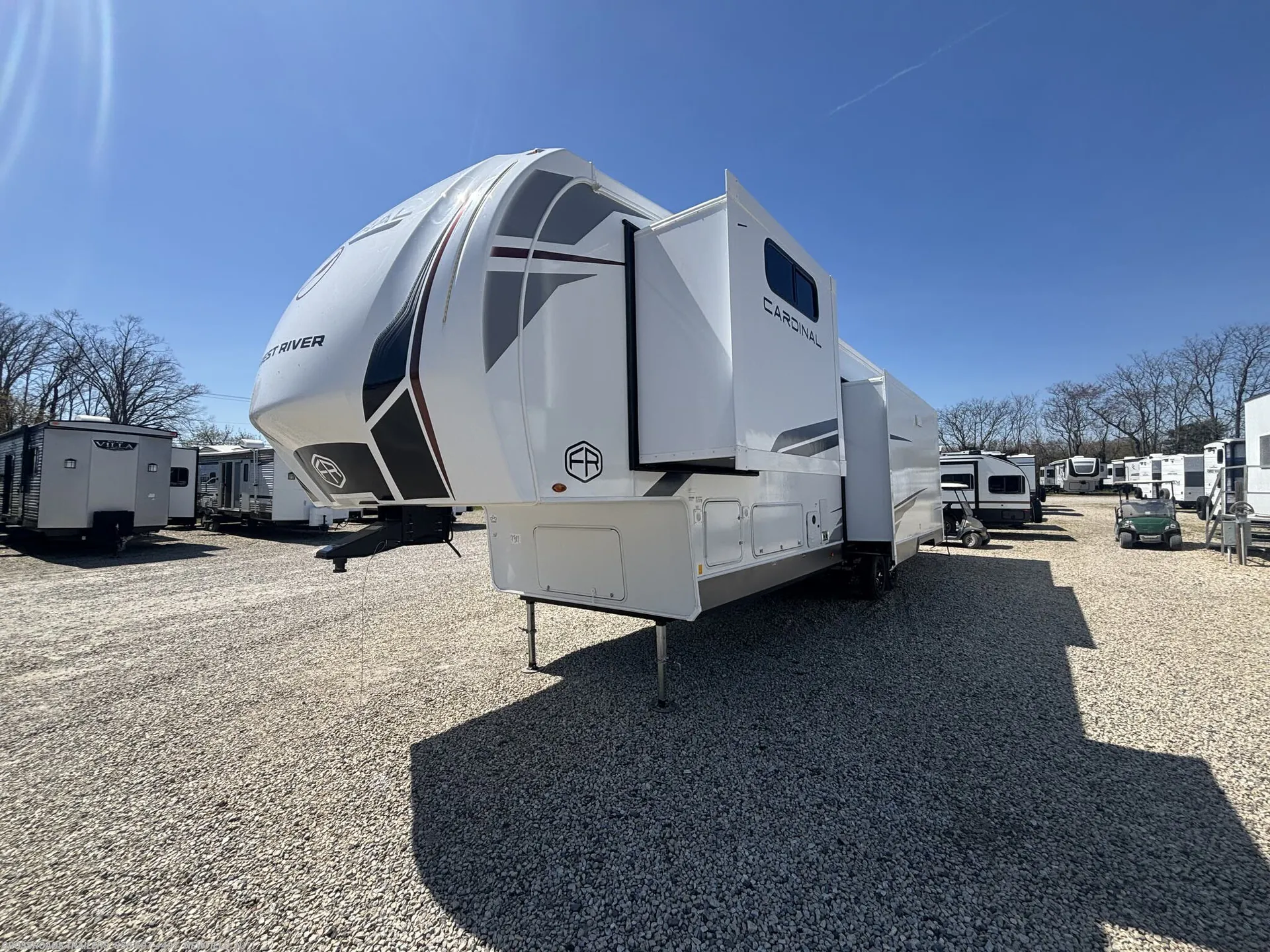 2026 Forest River Cardinal 35CRIB - Photo 4
