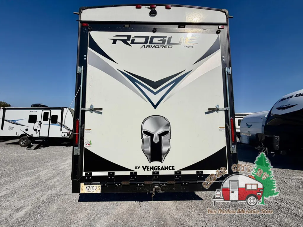 2022 Forest River Vengeance Rogue Armored 351G2, Photos photo 6