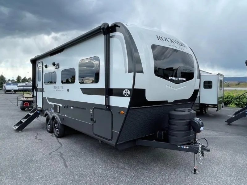 2026 Forest River Rockwood Mini Lite 2205S - Photo 2