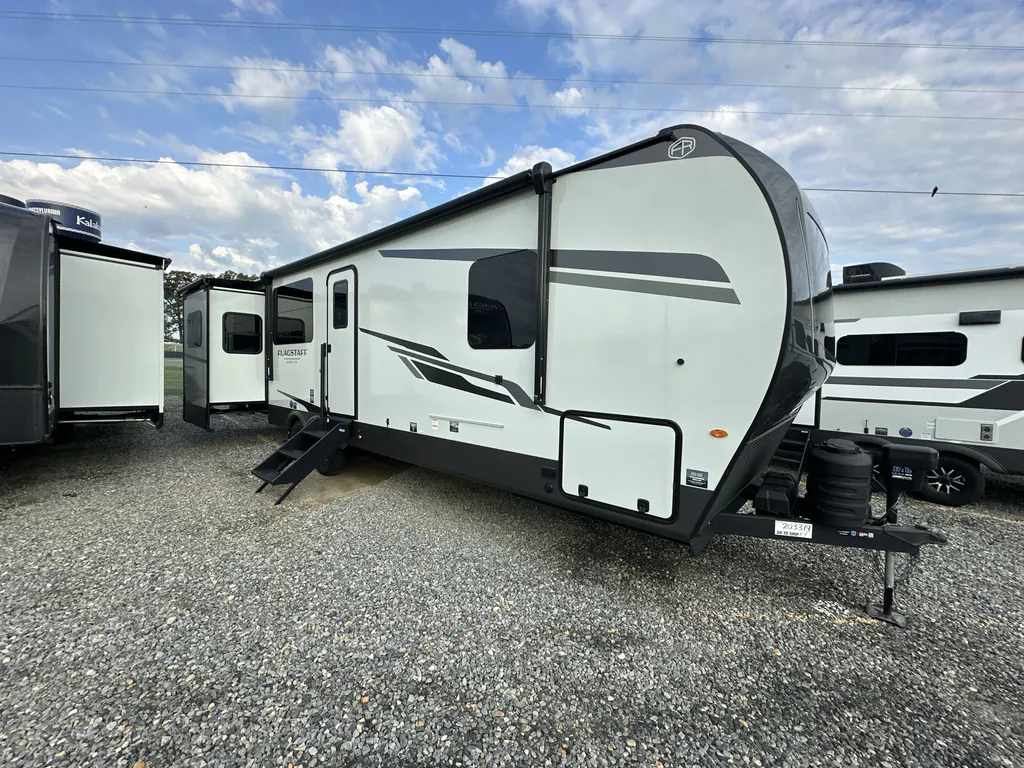 2027 Forest River Flagstaff Super Lite 29FBRL, Photos photo 5