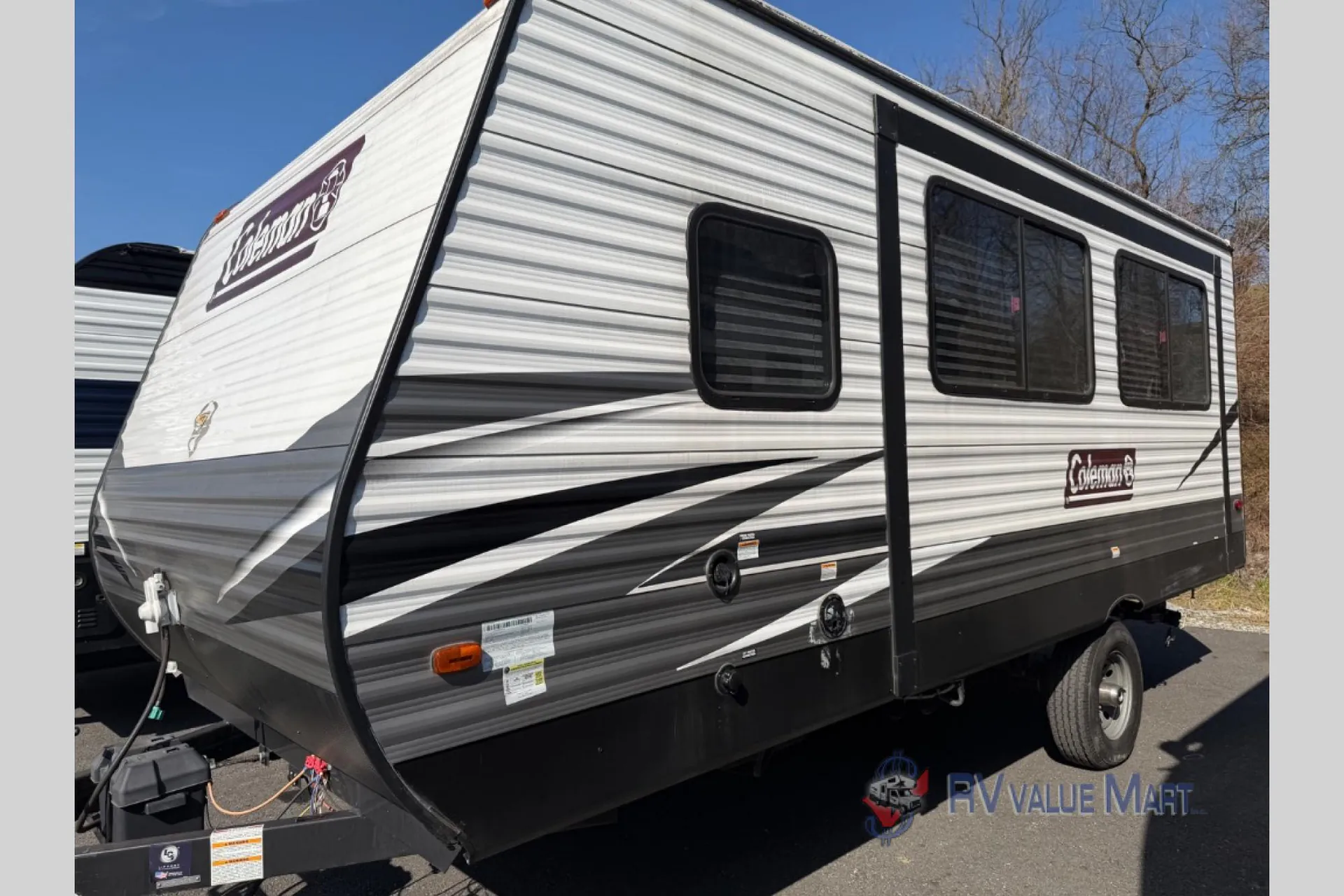 2021 Dutchmen Coleman Lantern LT Series 18FQ - Photo 3