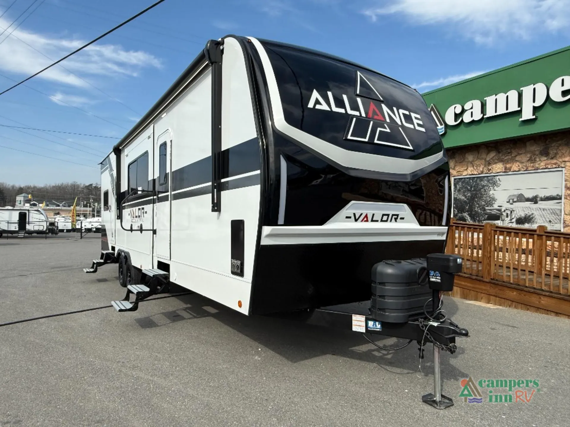 2026 Alliance RV Valor 32T13 - Photo 2