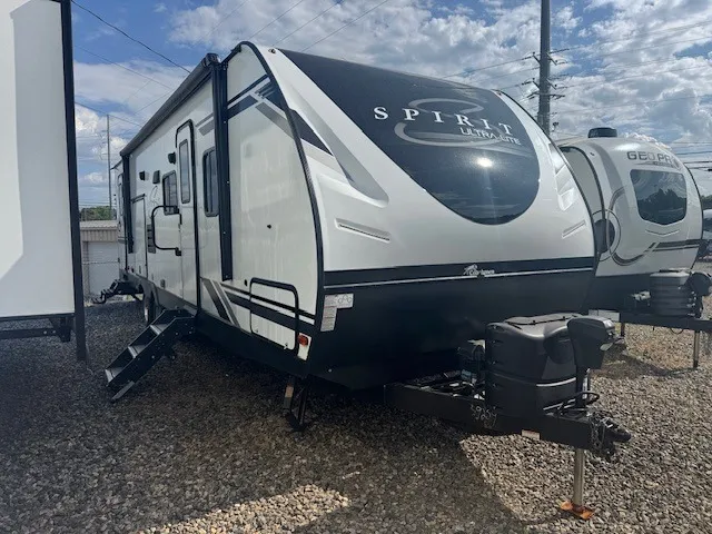 2021 Coachmen Spirit Ultra Lite 2963BH - Photo 2