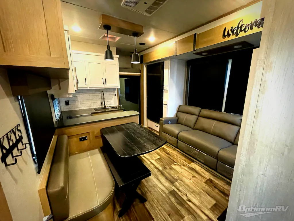 2023 Keystone Raptor 362, Photos photo 4