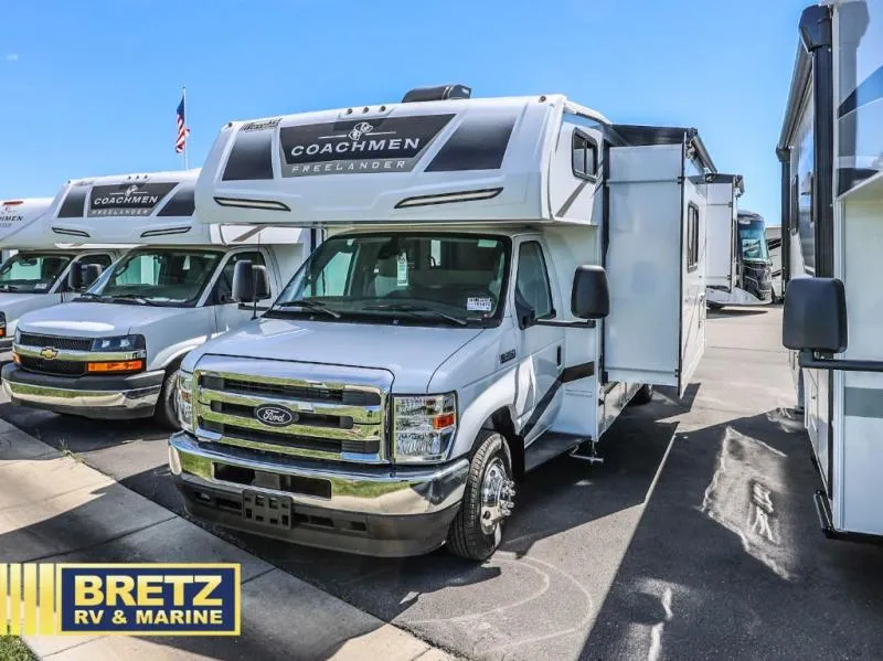 2026 Coachmen Freelander 26DS - Photo 4