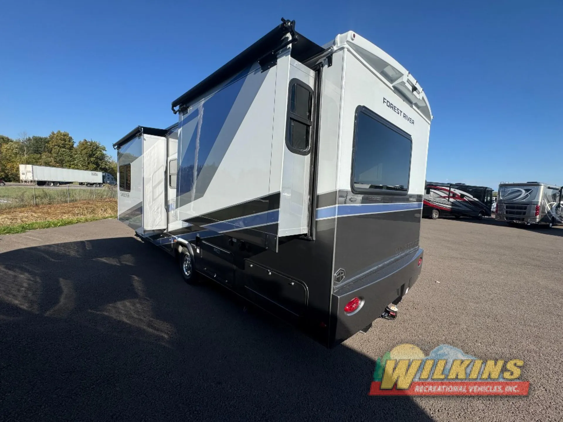 2027 Forest River Sunseeker 2860DS — Photo 6