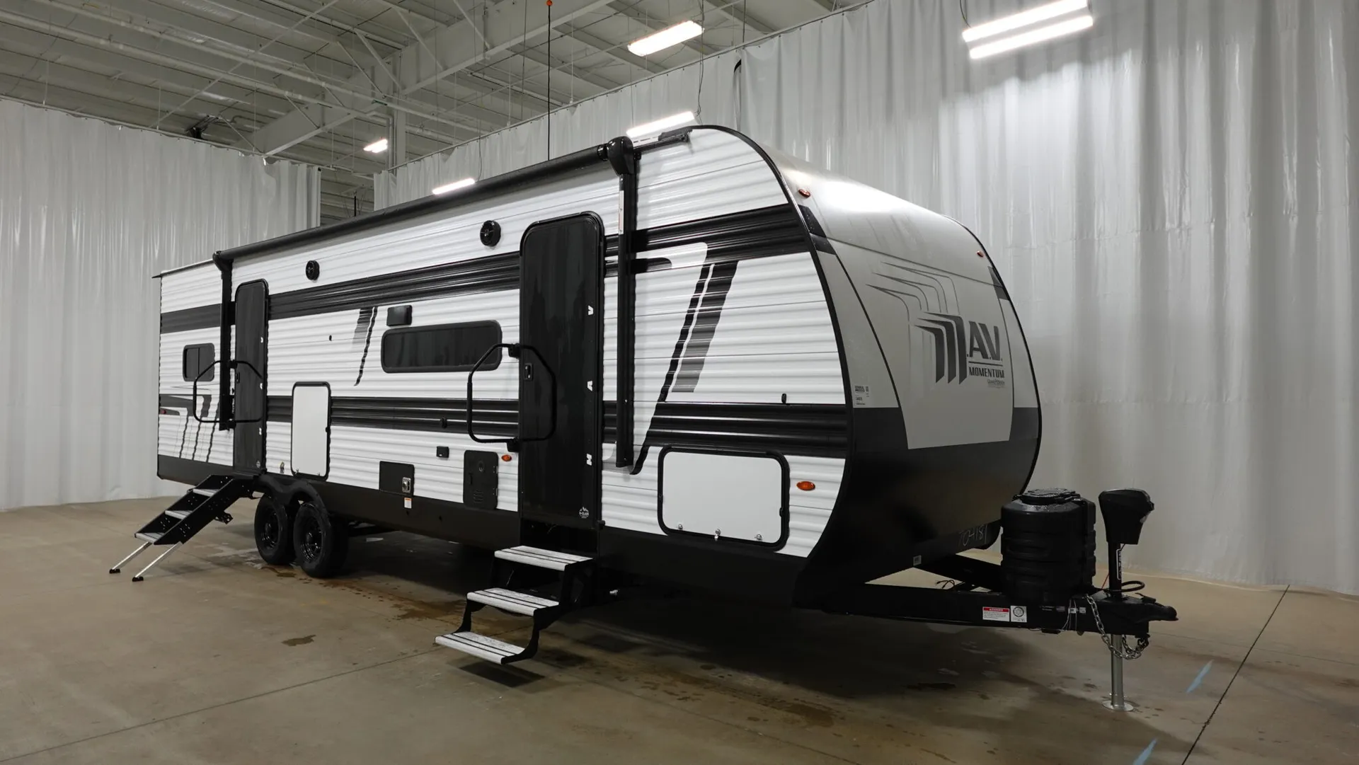 2026 Grand Design Momentum MAV 28MAV - Photo 2