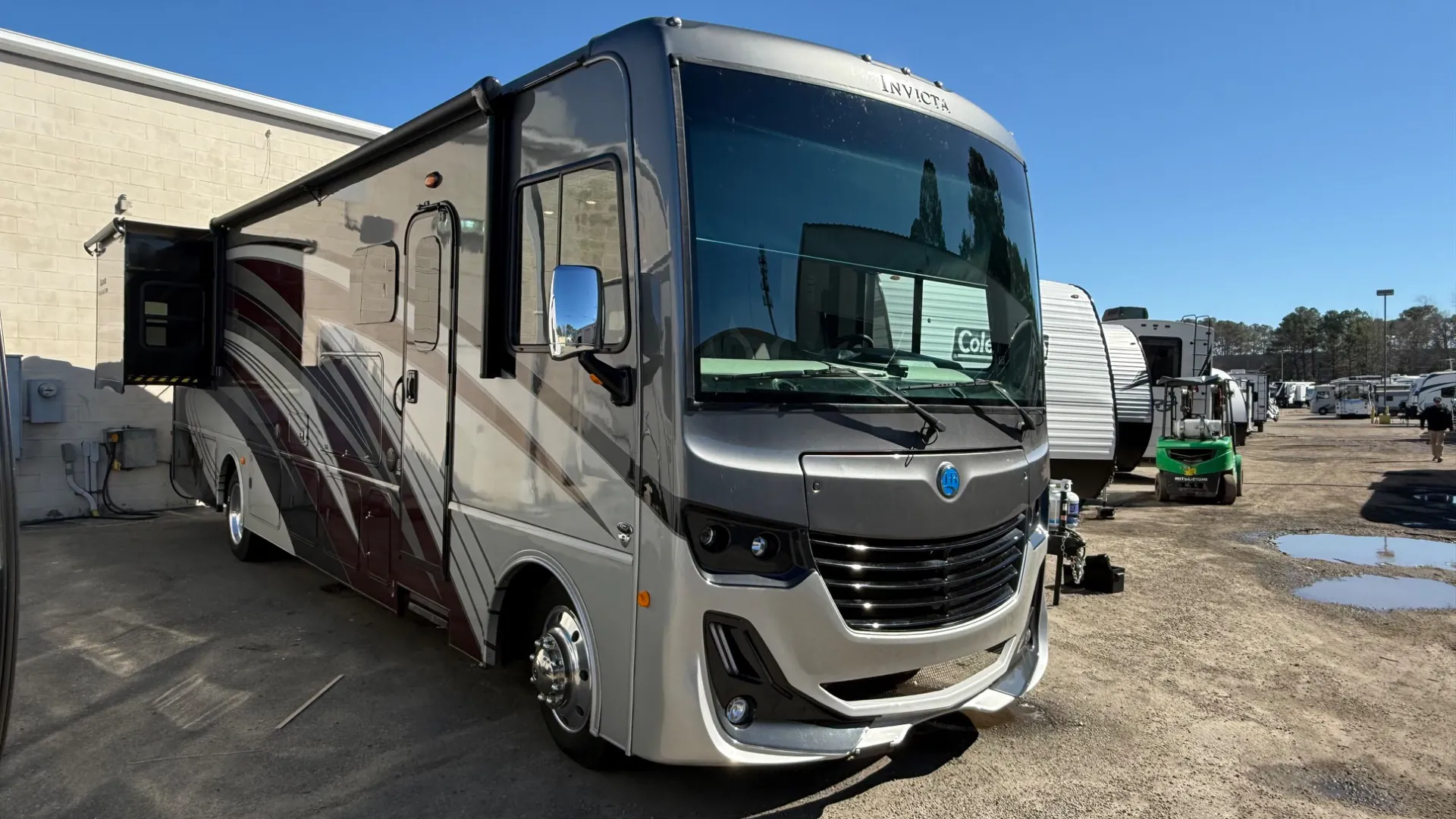 2023 Holiday Rambler Invicta 34MB - Photo 2