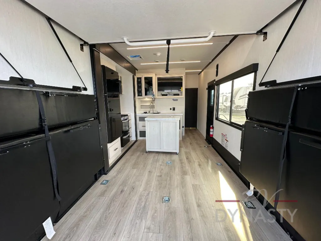 2026 Forest River Vengeance Rogue Armored 26L140, Photos photo 31
