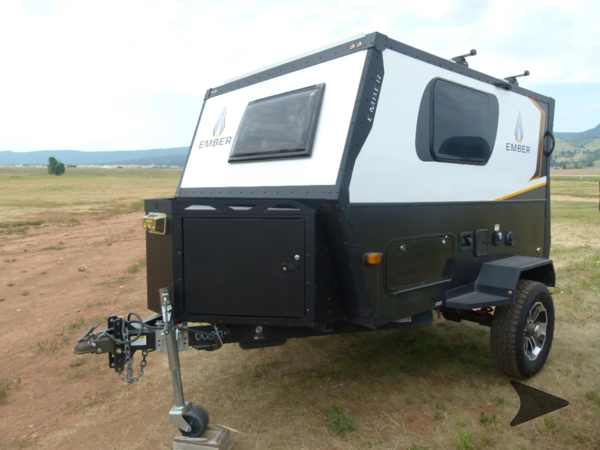 2023 Ember RV Overland ROK - Photo 3
