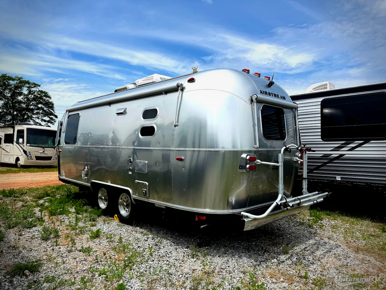 2021 Airstream Globetrotter 23FB - Photo 4