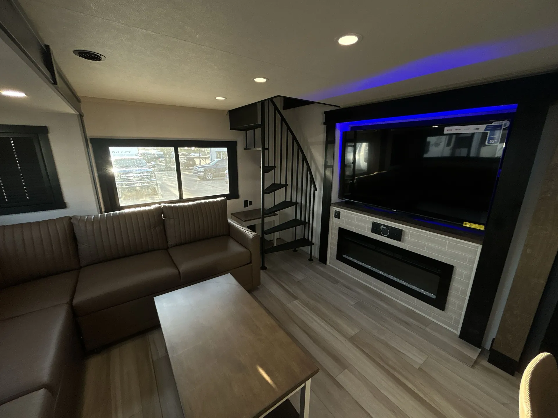 2026 Forest River Salem Hemisphere ROOST43 — living area main