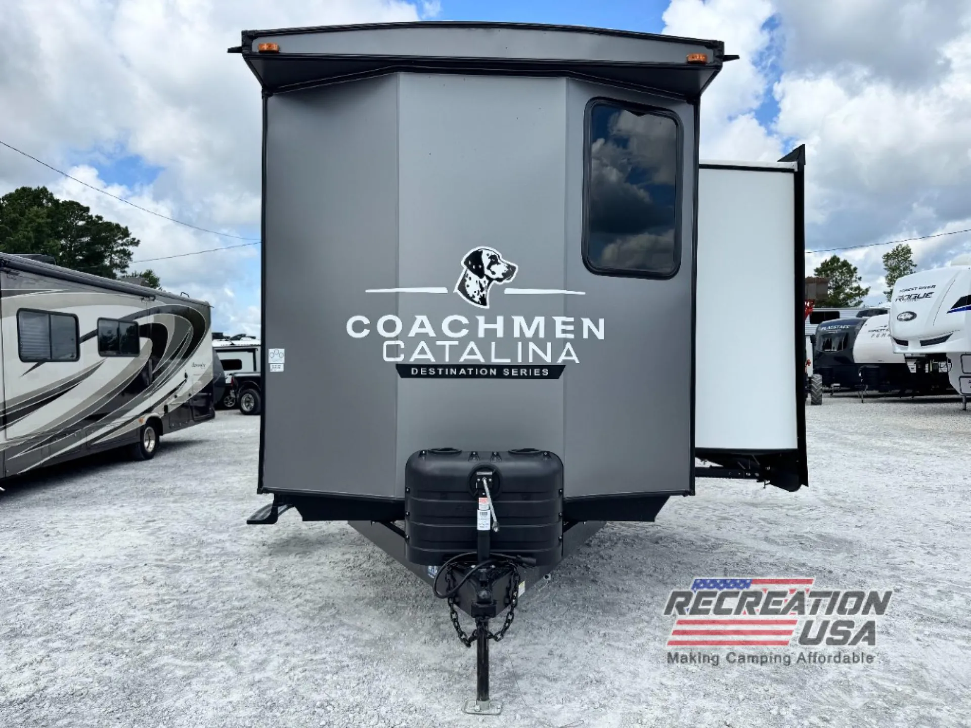 2025 Coachmen Catalina Destination Series 40BHTS2Q - Photo 3